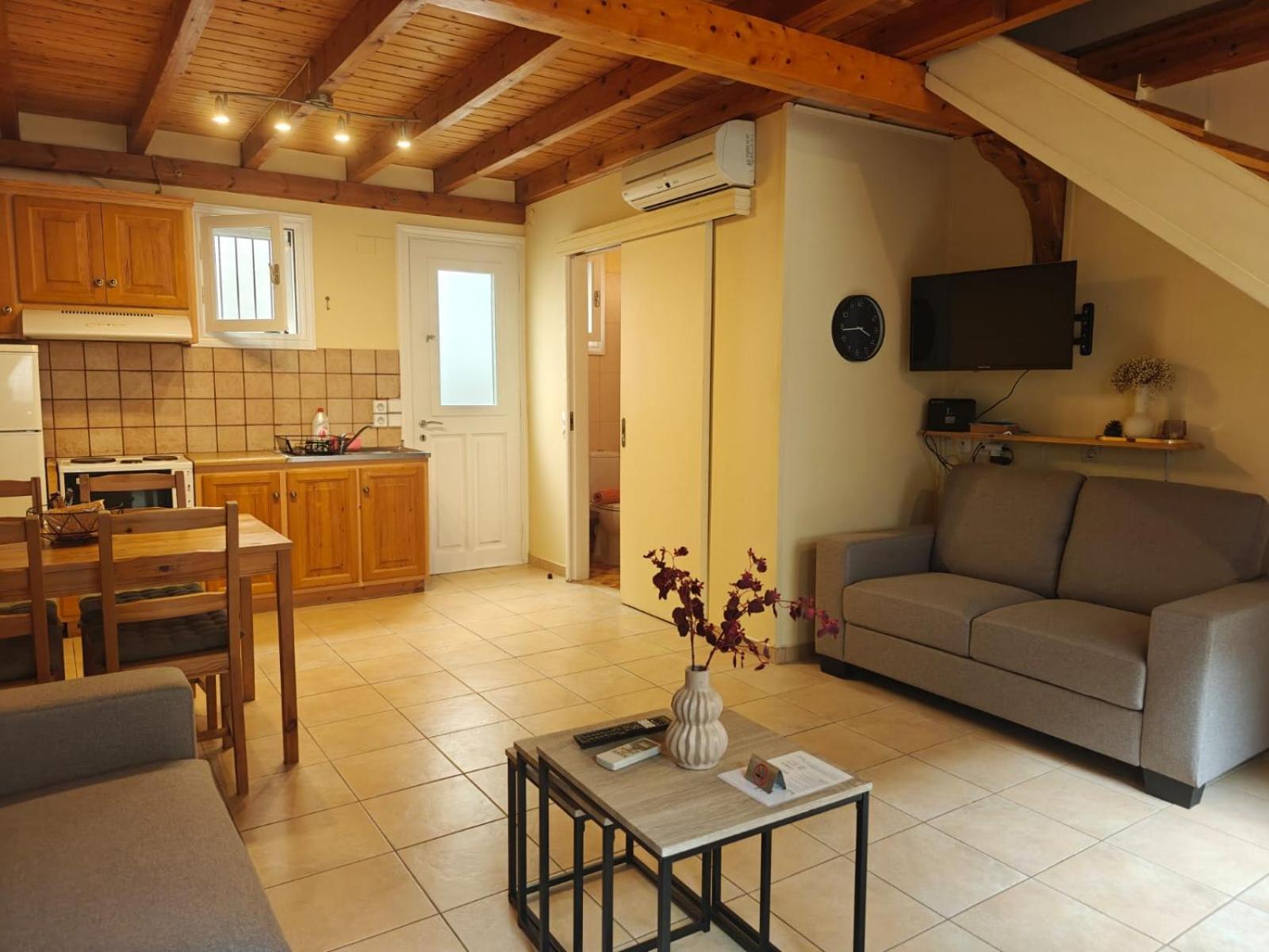 George Apartment Lefkada City ภายนอก รูปภาพ